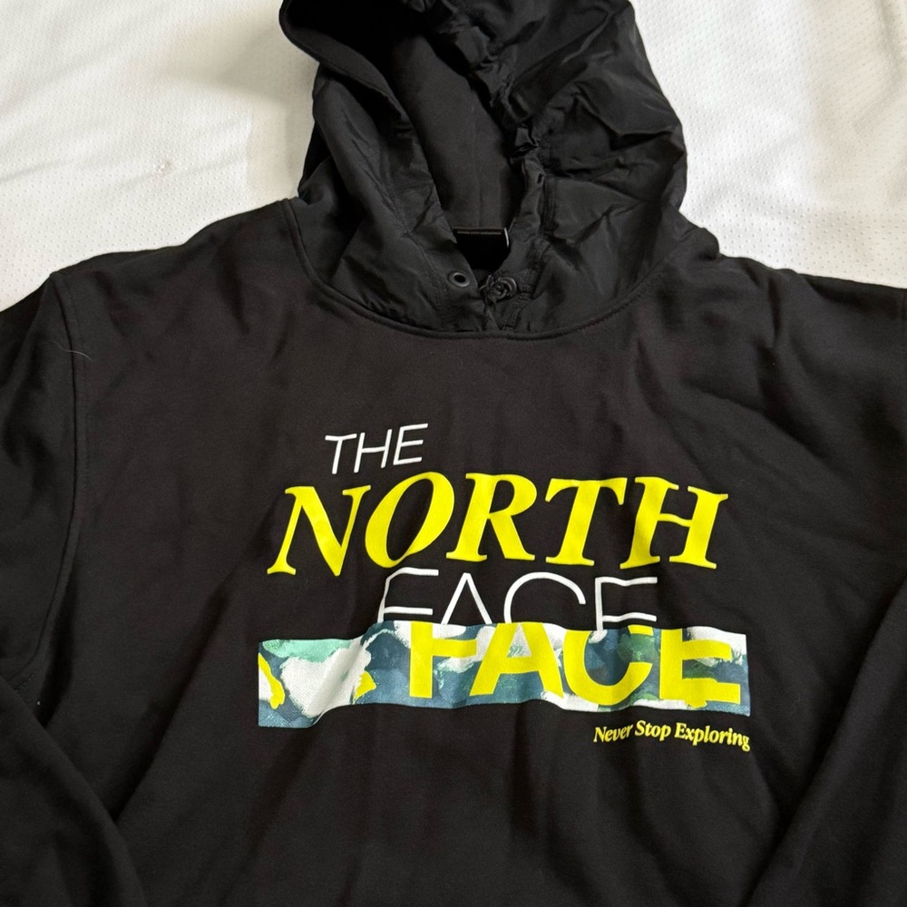 The North Face Black Hoodie with Yellow Logo Men’s XL Pocket‎ Sweatshirt - Picture 2 of 12